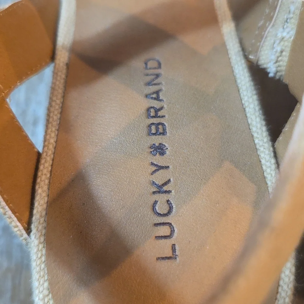 Lucky Brand chic espadrille
